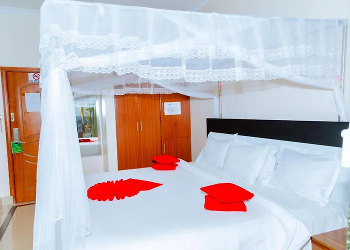 Five To Five Hotel